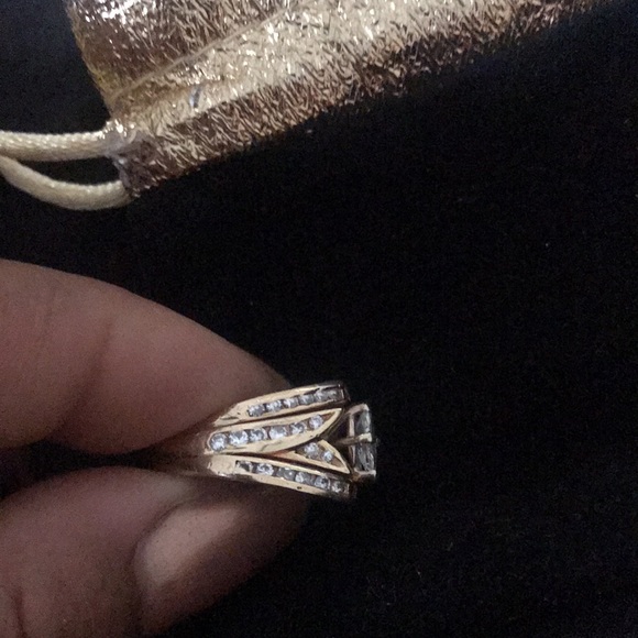 Genuine Diamond ring - Picture 4 of 6